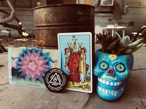 September 19 + 20th 2018 ||  Community Tarot + Oracle Reading